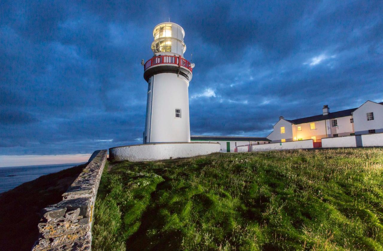 Galley Head Lightkeeper'S Houses Donoure 外观 照片