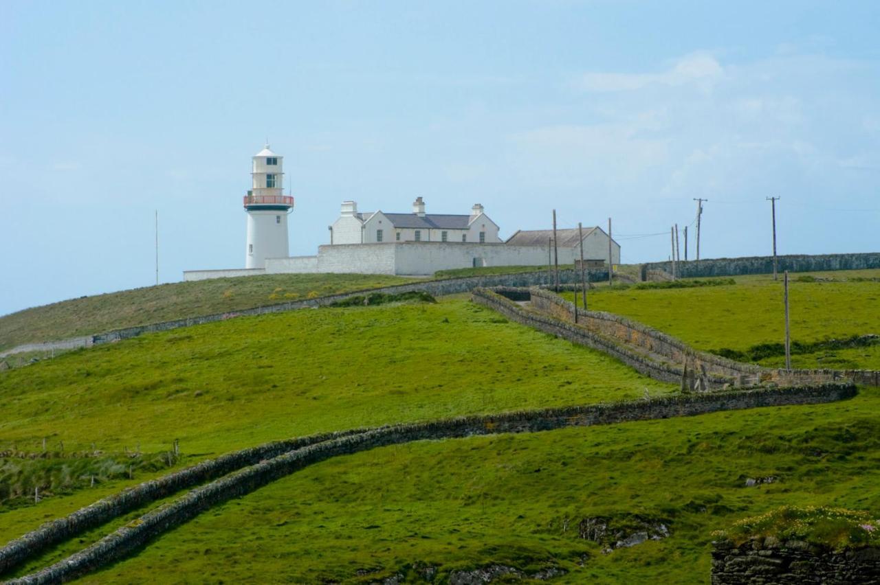 Galley Head Lightkeeper'S Houses Donoure 外观 照片